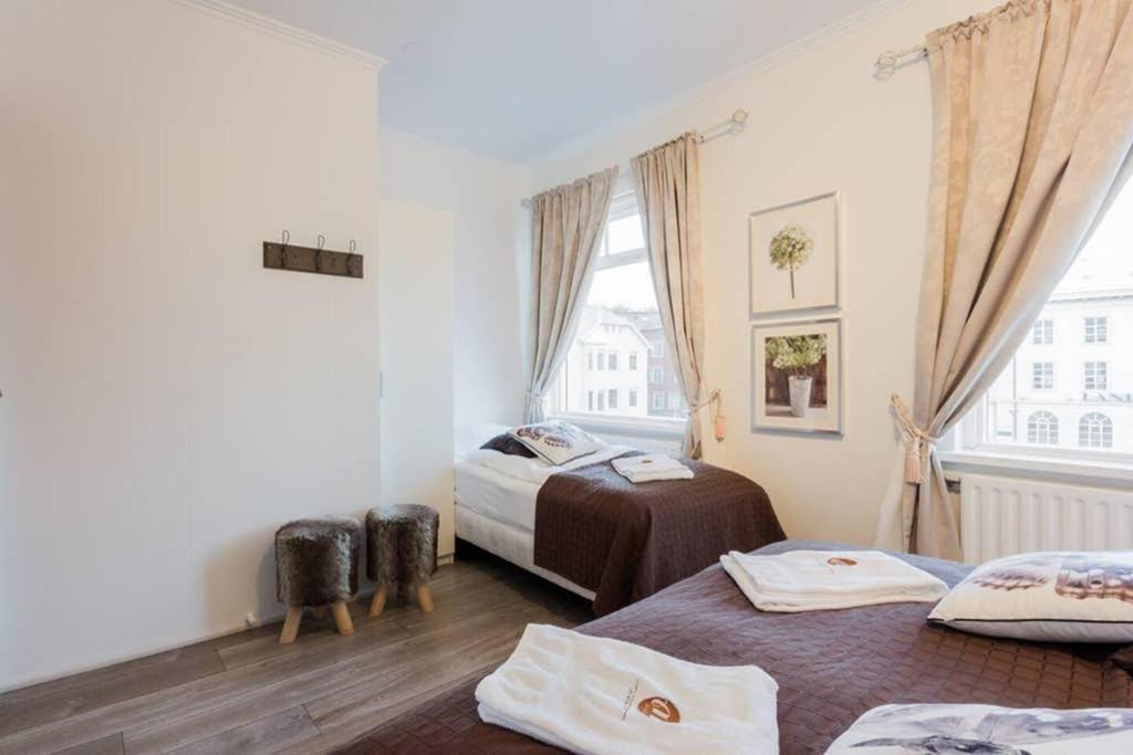 Superb Central Location, No Car Needed - Spacious อาคูเรย์รี ภายนอก รูปภาพ