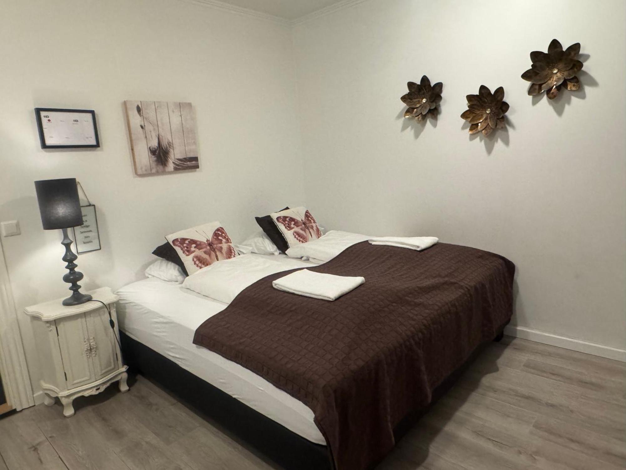 Superb Central Location, No Car Needed - Spacious อาคูเรย์รี ภายนอก รูปภาพ